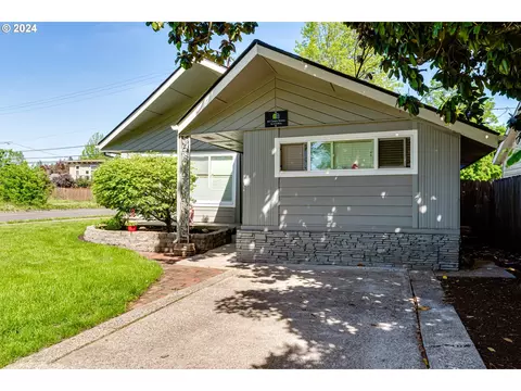 Exterior - 2815 Hilyard St, Eugene, OR 97403 photo 2 of 2