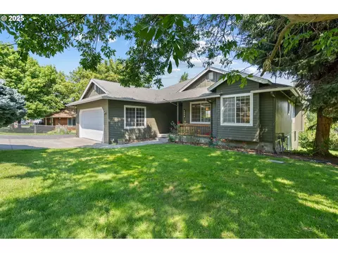 1837 SW Athens Ave, Pendleton, OR 97801