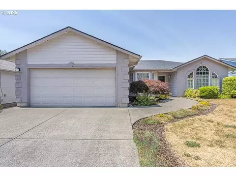 5913 Rhinestone Ct, Salem, OR 97306