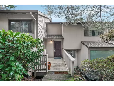3101 Mcnary Pkwy #11, Lake Oswego, OR 97035