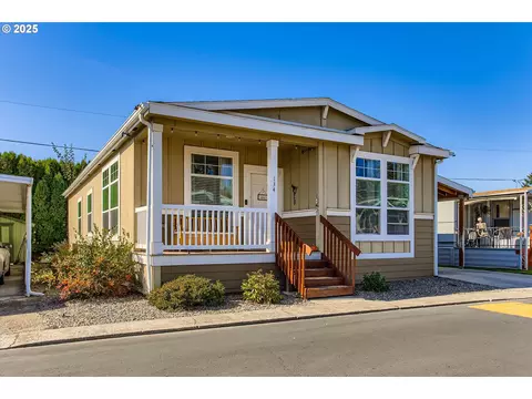 12450 SW Fischer Rd #134, Tigard, OR 97224