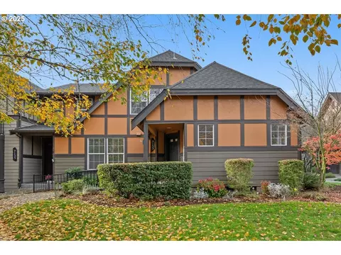 7153 NE Rocky Brook St, Hillsboro, OR 97124