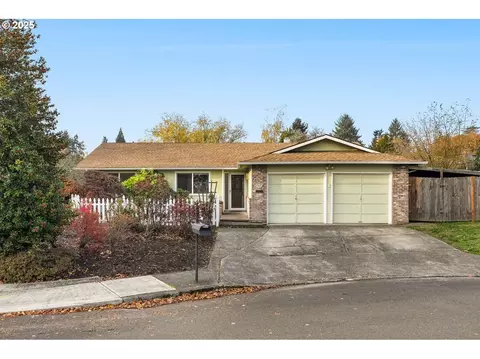 19055 SW Butternut St, Beaverton, OR 97078
