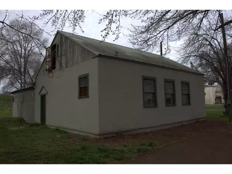 316 SW 22nd St, Pendleton, OR 97801