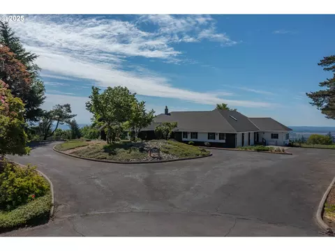 3794 E Nanitch Cir, Salem, OR 97306