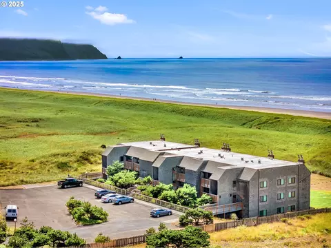 856 Neacoxie Blvd #311, Gearhart, OR 97138