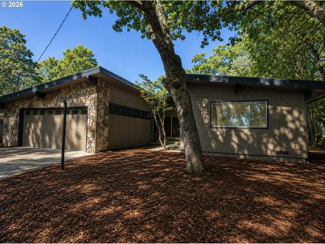 4261 Gardner Rd, Salem, OR 97302