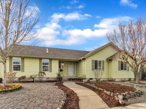 410 NE Faulconer St, Sheridan, OR 97378