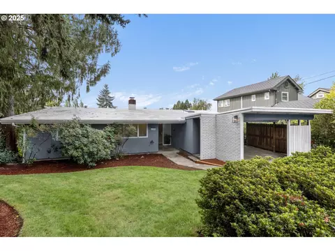 2788 Baker Blvd, Eugene, OR 97403