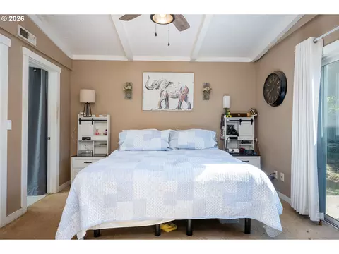 Bedroom - 3344 SE Hillyard Rd, Gresham, OR 97080 photo 1 of 3