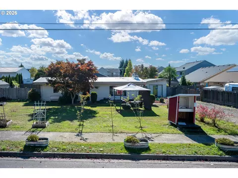 View/Area - 3344 SE Hillyard Rd, Gresham, OR 97080 photo 2 of 4