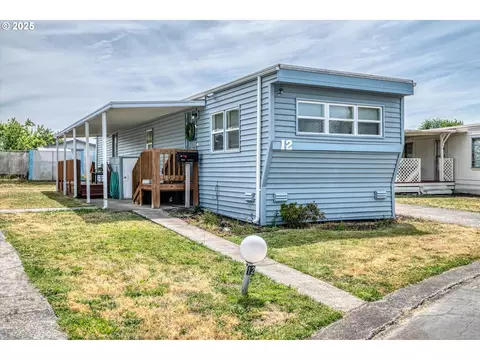2150 Laura St #12, Springfield, OR 97477