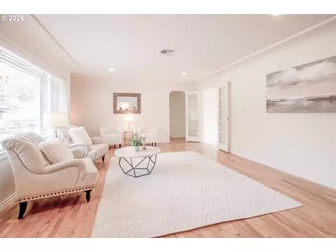 Living - 2881 River Rd, Eugene, OR 97404 photo 3 of 4