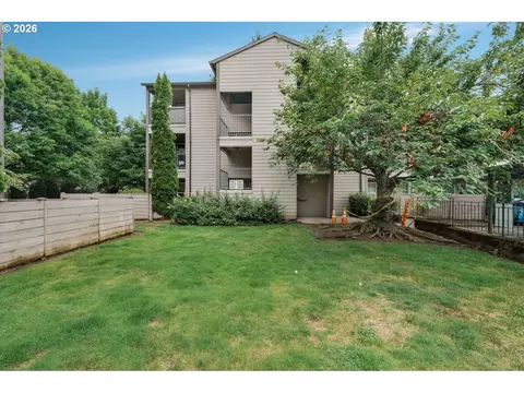 11629 SE Fuller Rd, Milwaukie, OR 97222