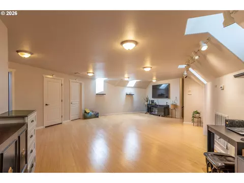 Other - 2245 Eagle Loop, Sutherlin, OR 97479 photo 9 of 16