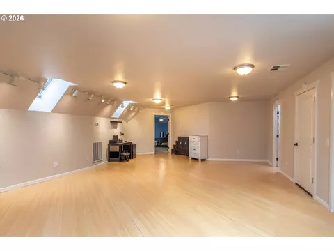 Other - 2245 Eagle Loop, Sutherlin, OR 97479 photo 8 of 16