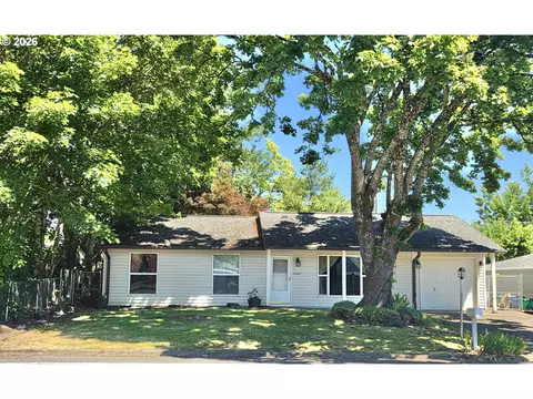 15550 SE Millmain Dr, Portland, OR 97233