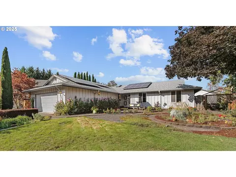 3358 SE Roanoke Ct, Hillsboro, OR 97123