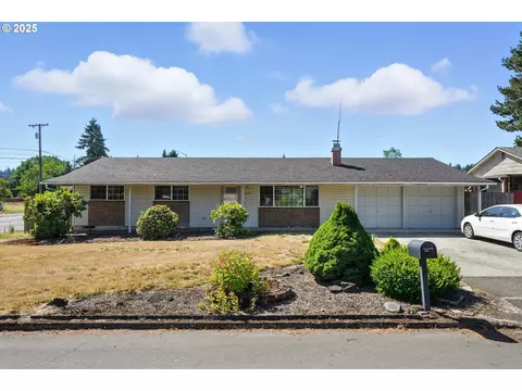 8503 NE 25th St, Vancouver, WA 98662