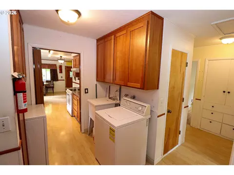 Other - 88519 Periwinkle Rd, Springfield, OR 97478 photo 2 of 15
