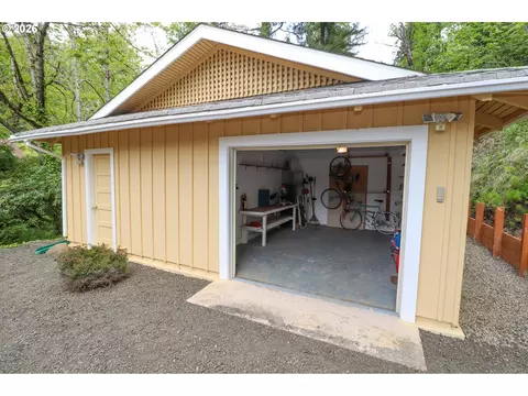 Other - 88519 Periwinkle Rd, Springfield, OR 97478 photo 7 of 15