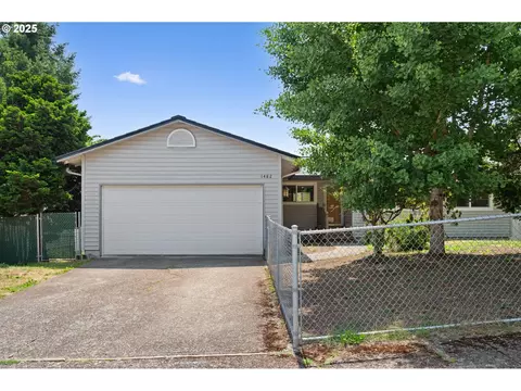 1482 SW 5th Pl, Gresham, OR 97080