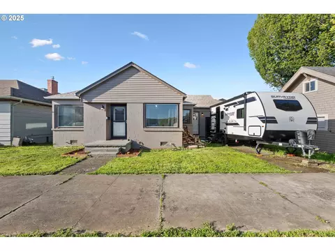 621 Maple St, Myrtle Point, OR 97458