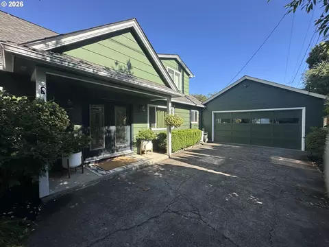 950 E 23rd Ave, Eugene, OR 97405