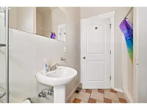 4398 Spring Meadow Ave, Eugene, OR 97404 photo 15