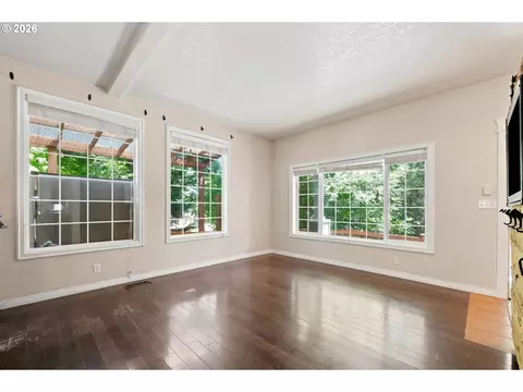 4398 Spring Meadow Ave, Eugene, OR 97404 photo 7