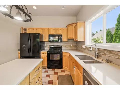 4398 Spring Meadow Ave, Eugene, OR 97404 photo 10