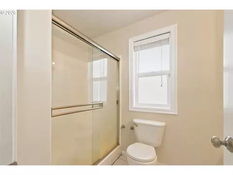 4398 Spring Meadow Ave, Eugene, OR 97404 photo 22