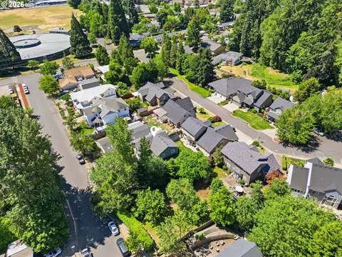 4398 Spring Meadow Ave, Eugene, OR 97404 photo 38