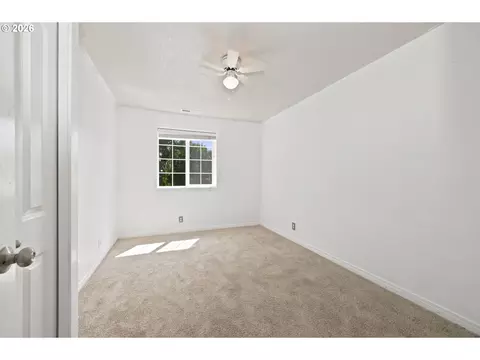 4398 Spring Meadow Ave, Eugene, OR 97404 photo 18