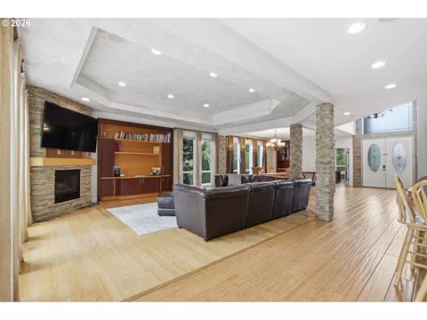 Living - 3744 NW 19th Cir, Camas, WA 98607 photo 3 of 4