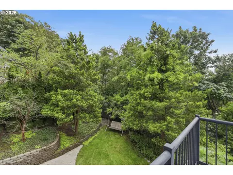 Exterior - 3744 NW 19th Cir, Camas, WA 98607 photo 5 of 11