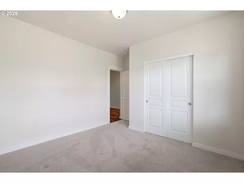 Bedroom - 4760 Glacier Meadows Loop, Springfield, OR 97478 photo 7 of 7