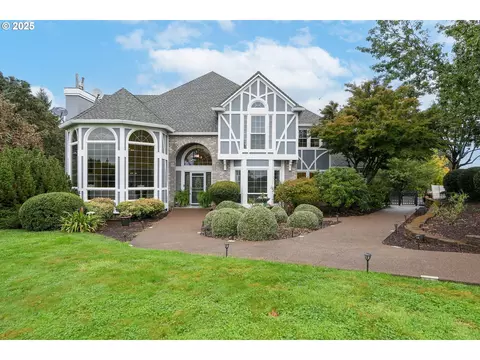 36313 Blueberry Dr, Lebanon, OR 97355