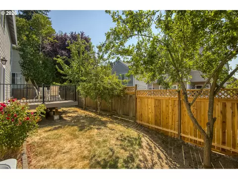 Exterior - 4726 SE Salquist Rd, Gresham, OR 97080 photo 7 of 7