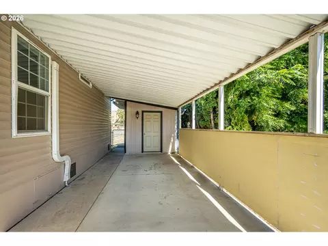 Exterior - 1699 N Terry St #20, Eugene, OR 97402 photo 2 of 3