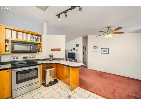 Kitchen - 1699 N Terry St #20, Eugene, OR 97402 photo 3 of 3
