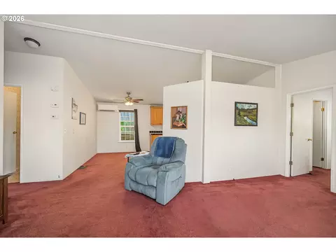 Living - 1699 N Terry St #20, Eugene, OR 97402 photo 1 of 3