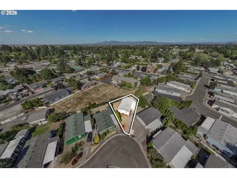 View/Area - 1699 N Terry St #20, Eugene, OR 97402 photo 1 of 1