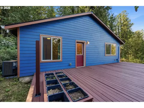 Exterior - 55964 E Highway 26, Sandy, OR 97055 photo 3 of 7