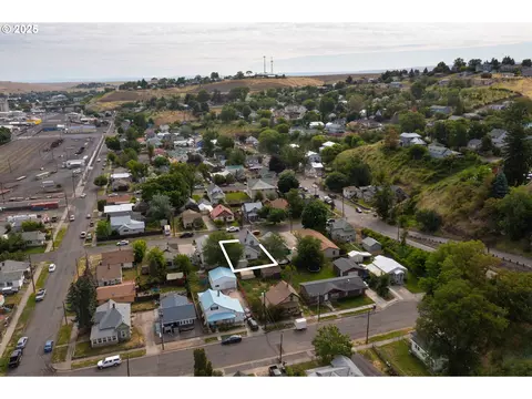 View/Area - 615 SW 5th St, Pendleton, OR 97801 photo 9 of 9