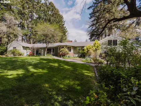 4510 SW 60th Pl, Portland, OR 97221