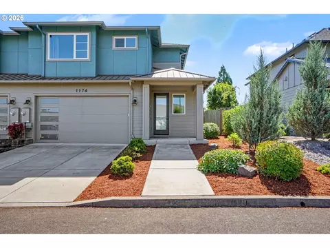 1174 SW Sylvia St, Corvallis, OR 97333