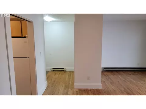 Living - 110 SE Vista Ave, Gresham, OR 97080 photo 3 of 3