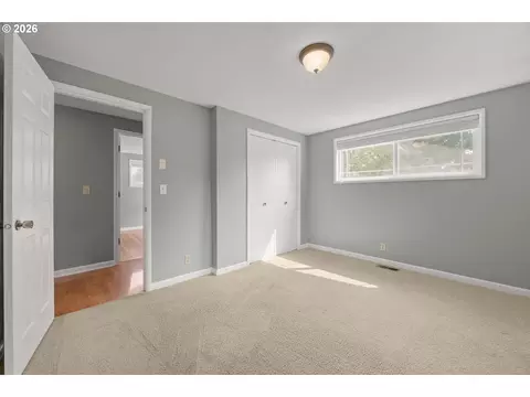 Bedroom - 2545 Elysium Ave, Eugene, OR 97401 photo 2 of 5