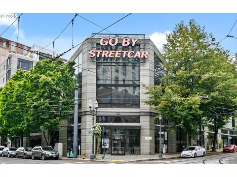 1030 NW 12th Ave #430, Portland, OR 97209